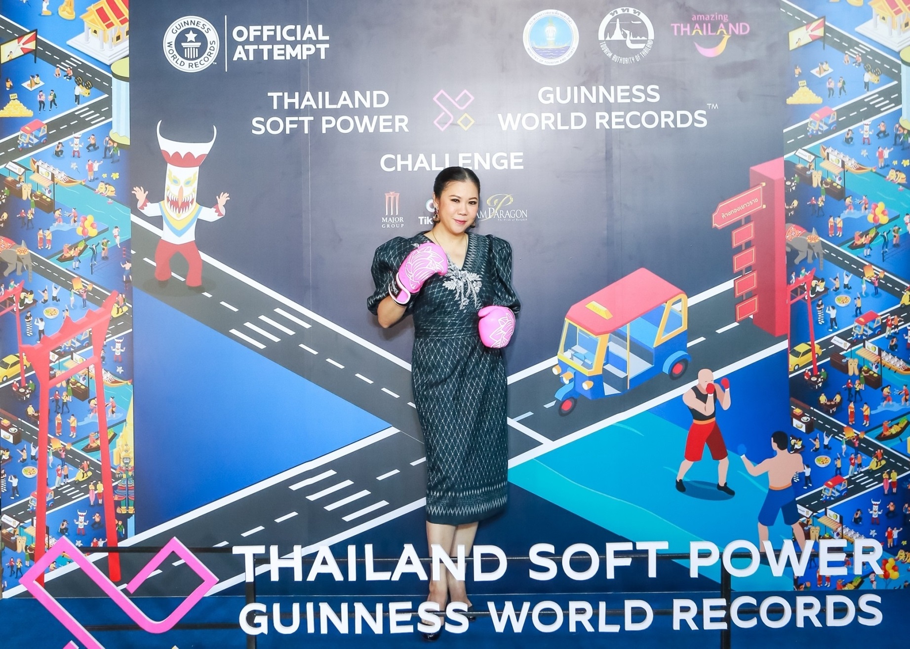 คุณฐาปนีย์ เกียรติไพบูลย์ ผู้ว่าการท่องเท
