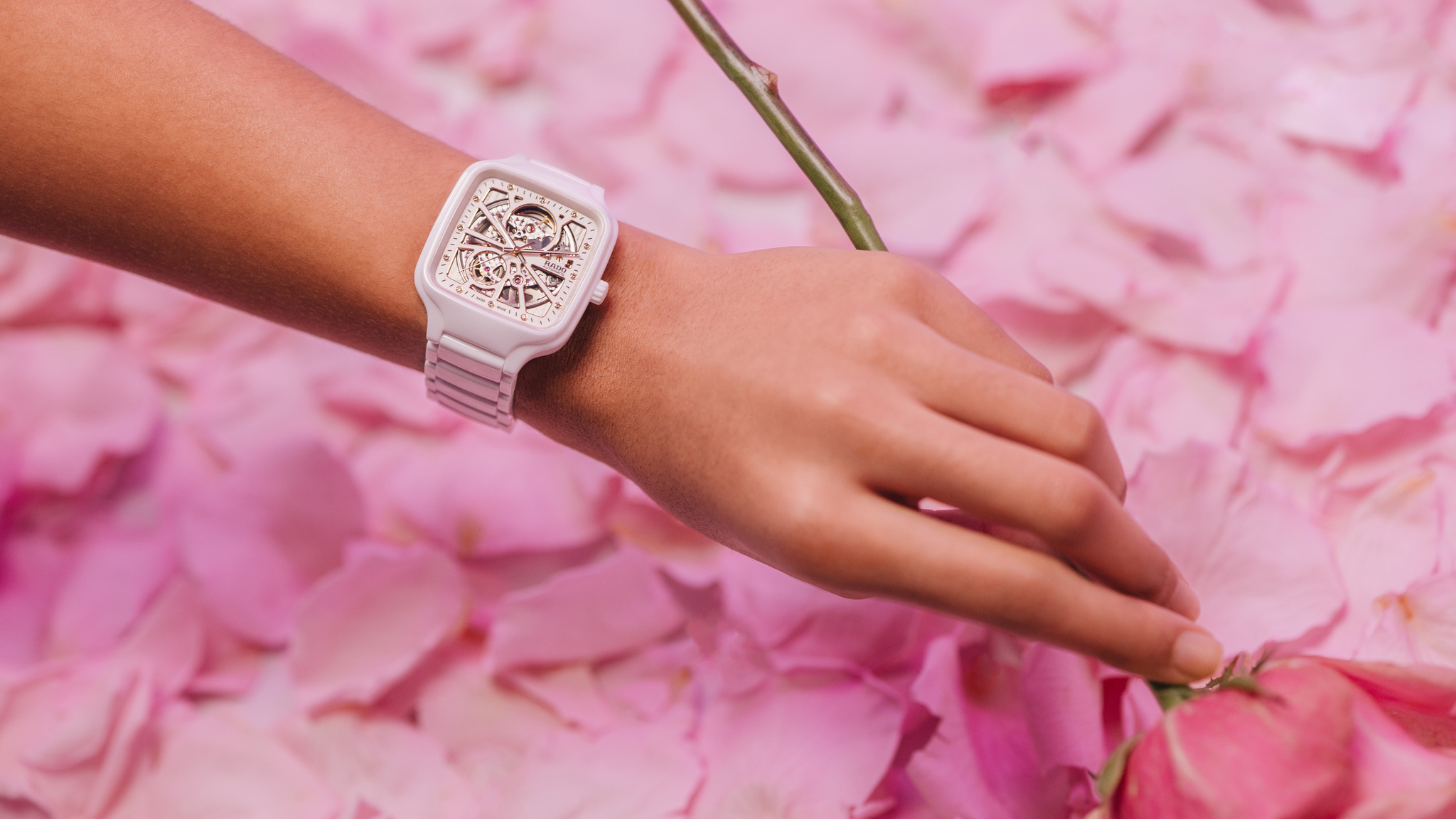 Rado Valentines Day 2024 R27073702 f 0